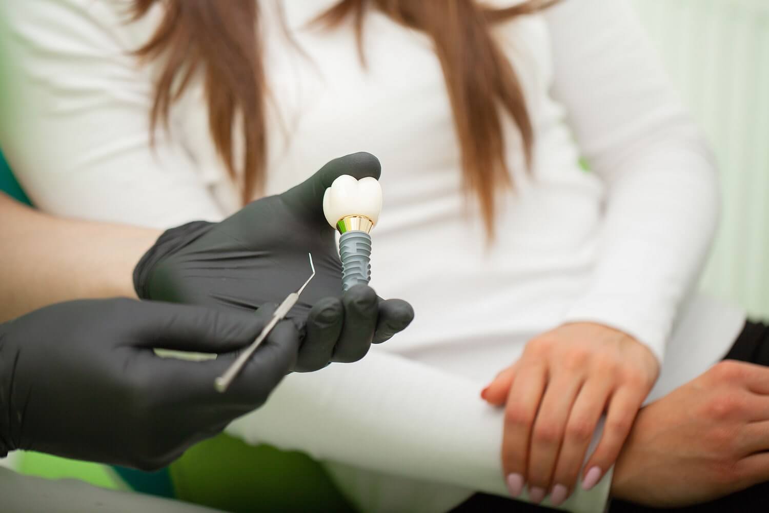 How to clean dental implants - Tips for Healthy Implants